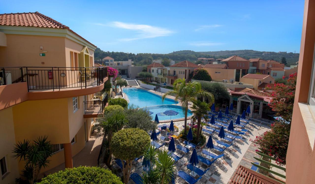 Stefan Village Hotel Agia Marina Exterior foto