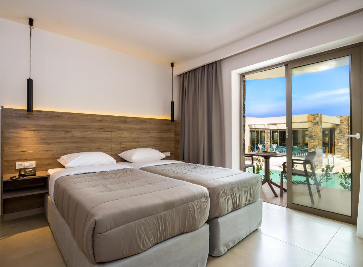 Stefan Village Hotel Agia Marina Exterior foto